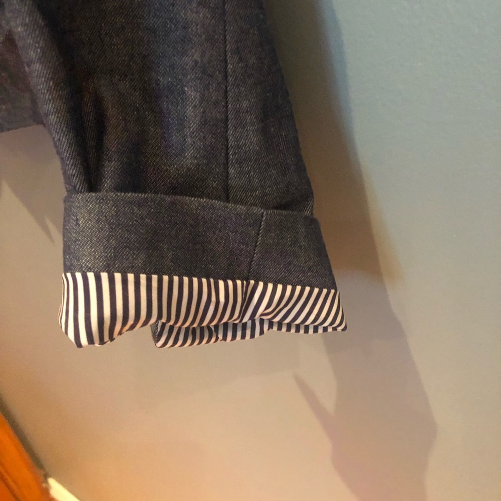 Classic-Fit Blazer Banana Republic EUC Size 4 - Picture 5 of 8